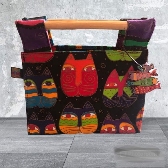 NWOT Very Rare Laurel Burch Multi Coloured Clutch (Sm) - Picture 3 of 17